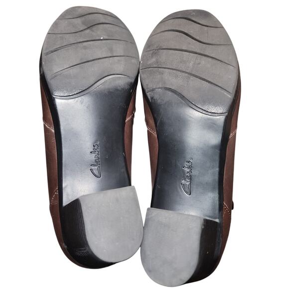 Clark's Brown Side Zip 2.5 Block Heel Leather Ankle Buckle Boots Size 9.5 - Picture 5 of 6